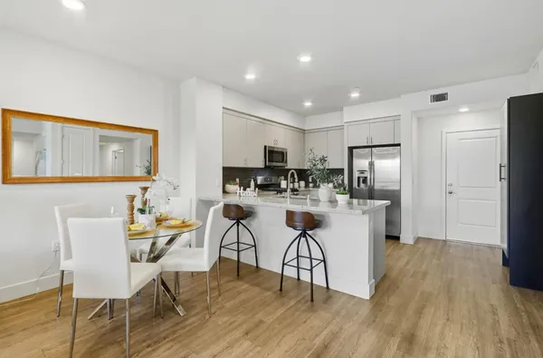 $749,000 | 5951 Sunstone Drive, Unit 208, San Jose, CA 95123