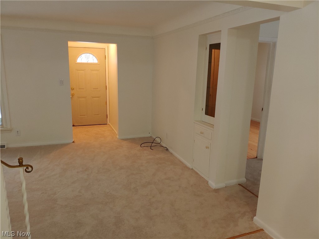 9708 Alexander Road Garfield Heights, OH 44125 - Photo 6 of 23