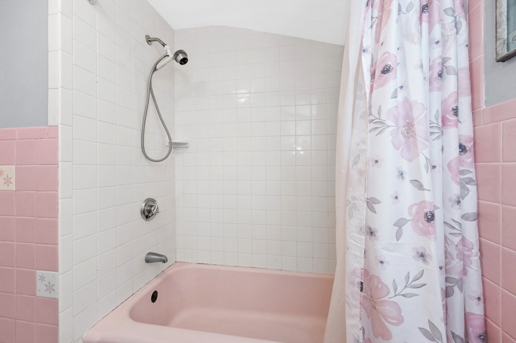 111 Warren Street Waltham, MA 02453 - Photo 34 of 42