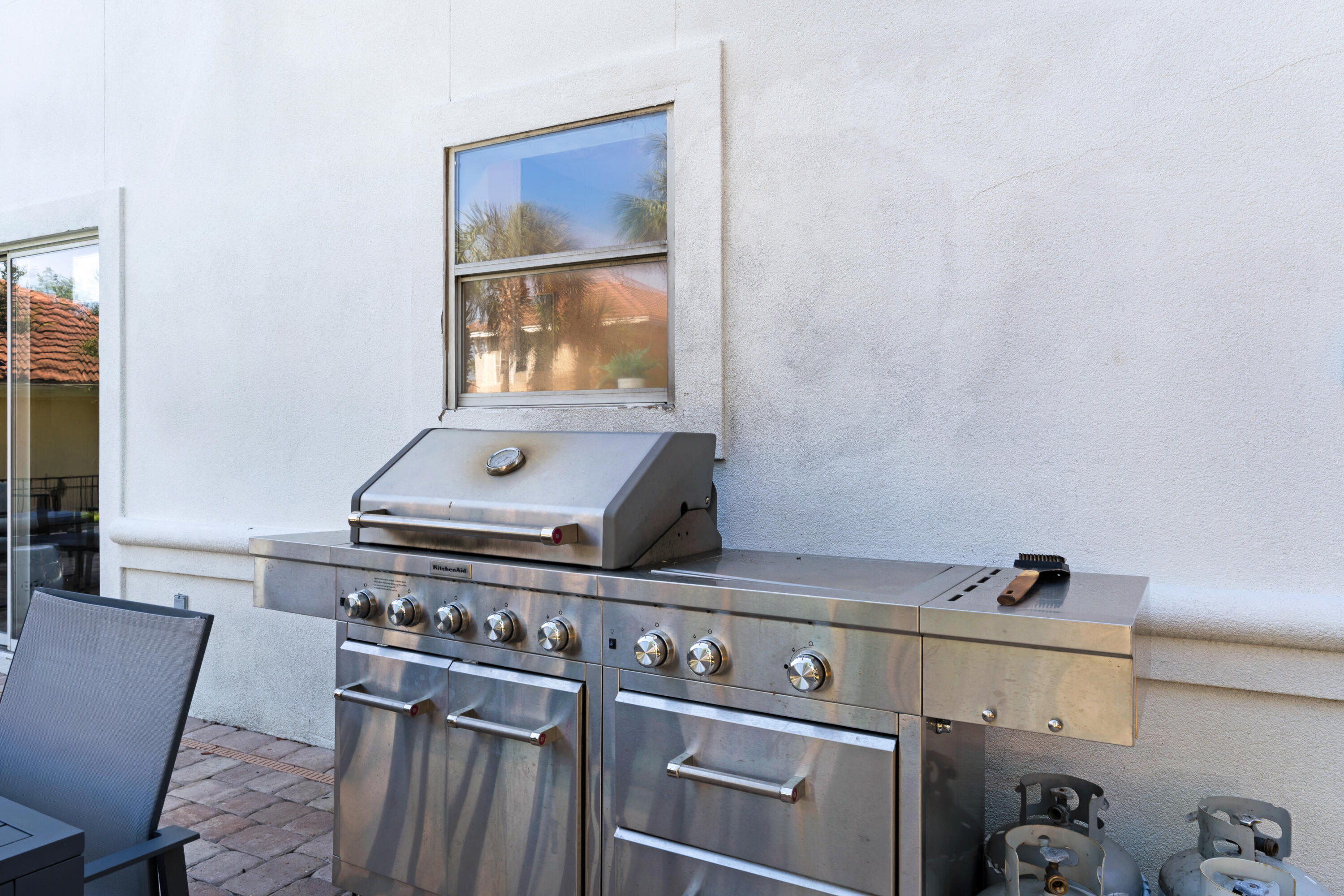 4621 Paradise Isle Destin, FL 32541 - Photo 9 of 65 a view of washer and dryer