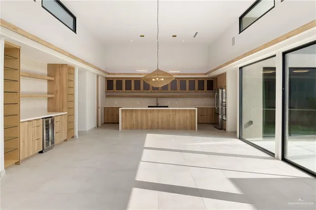 a view of kitchen with furniture