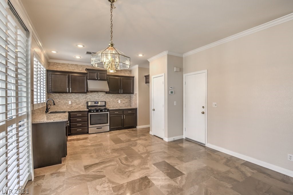4330 Spruce Grove Street Las Vegas, NV 89147 - Photo 12 of 34