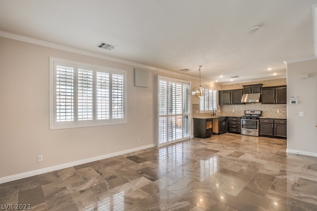 4330 Spruce Grove Street Las Vegas, NV 89147 - Photo 7 of 34