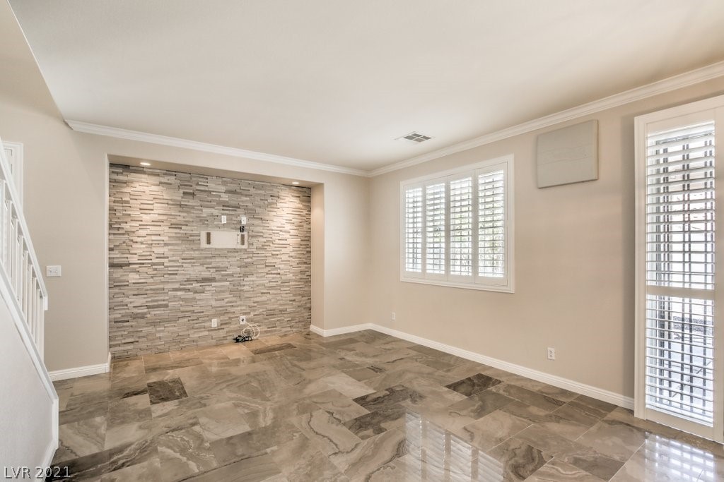 4330 Spruce Grove Street Las Vegas, NV 89147 - Photo 8 of 34