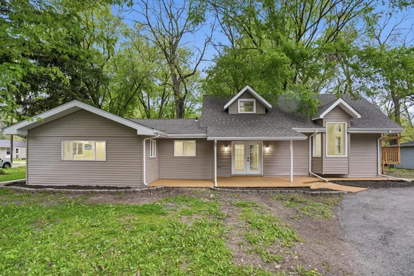front view of house with a yard