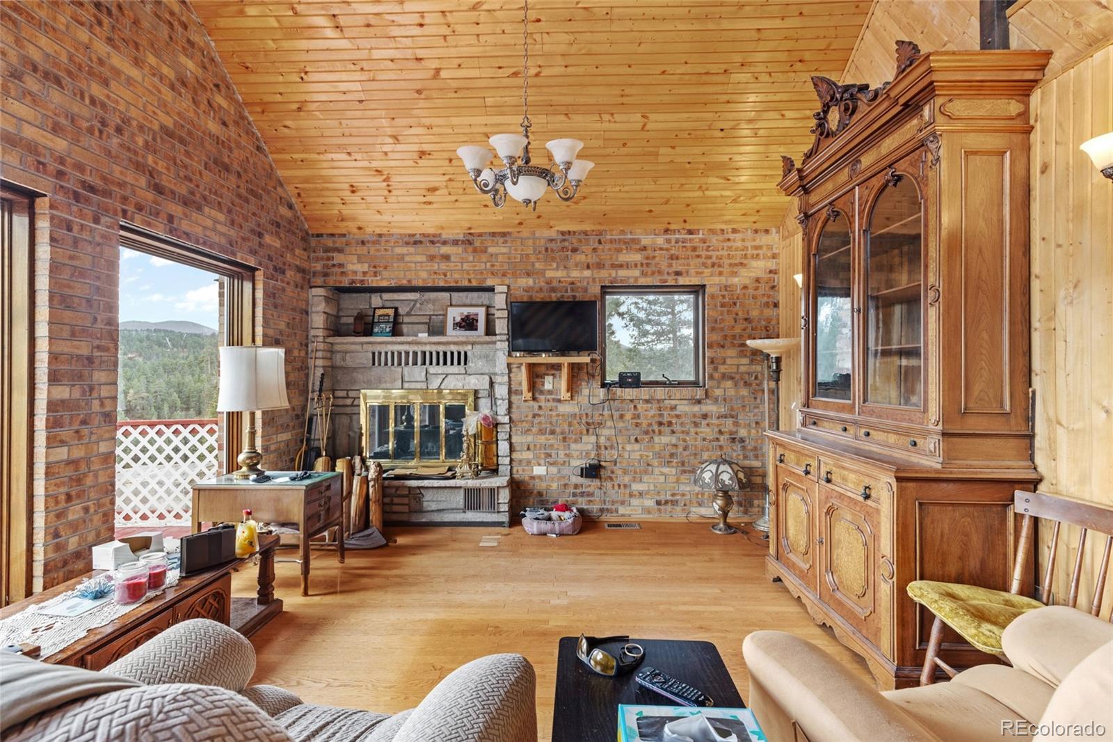 64 Zip Lane Bailey, CO 80421 - Photo 16 of 33 Gallery Image 16
