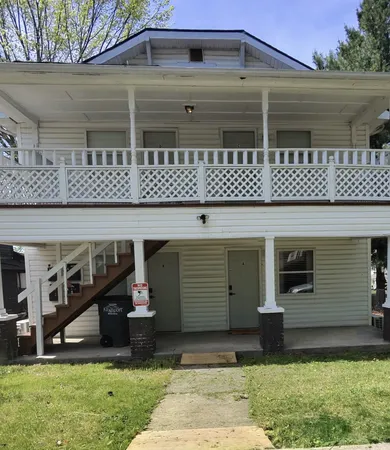 $360,000 | 714 Mapleoak Lane, Kingsport, TN 37660