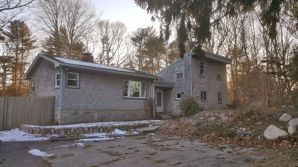 125 Post Road Westerly, RI 02891 - Photo 1 of 23 Exterior Front