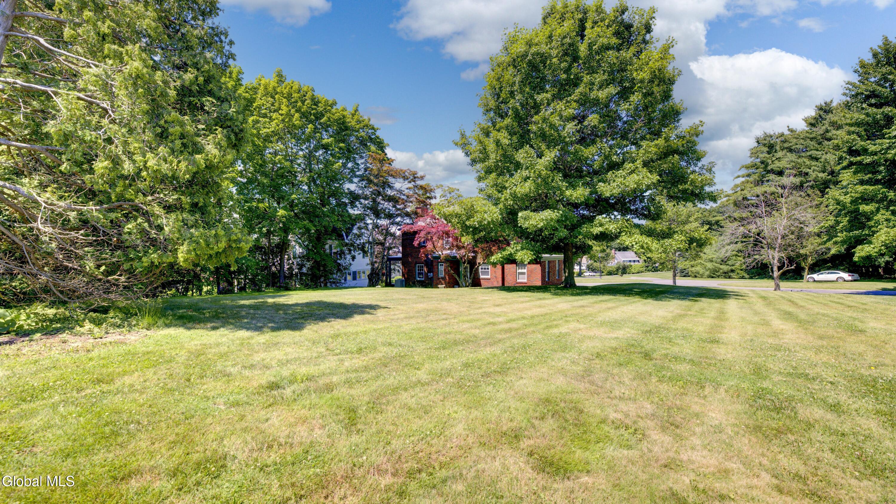 5 Coolidge Road Amsterdam, NY 12010 - Photo 11 of 42 5 Coolidge Rd-31