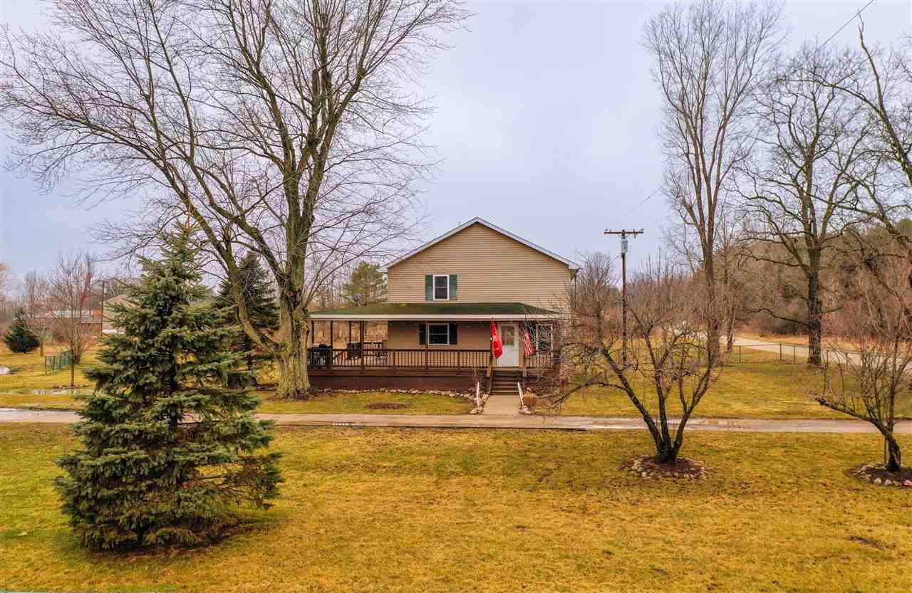 5357 Wilson Road Columbiaville, MI 48421 - Photo 1 of 37 50070129.JPG
