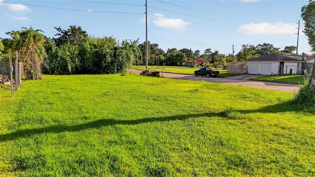 8501 Tidwell Road Houston, TX 77078 - Photo 6 of 19 Back lot also for sale