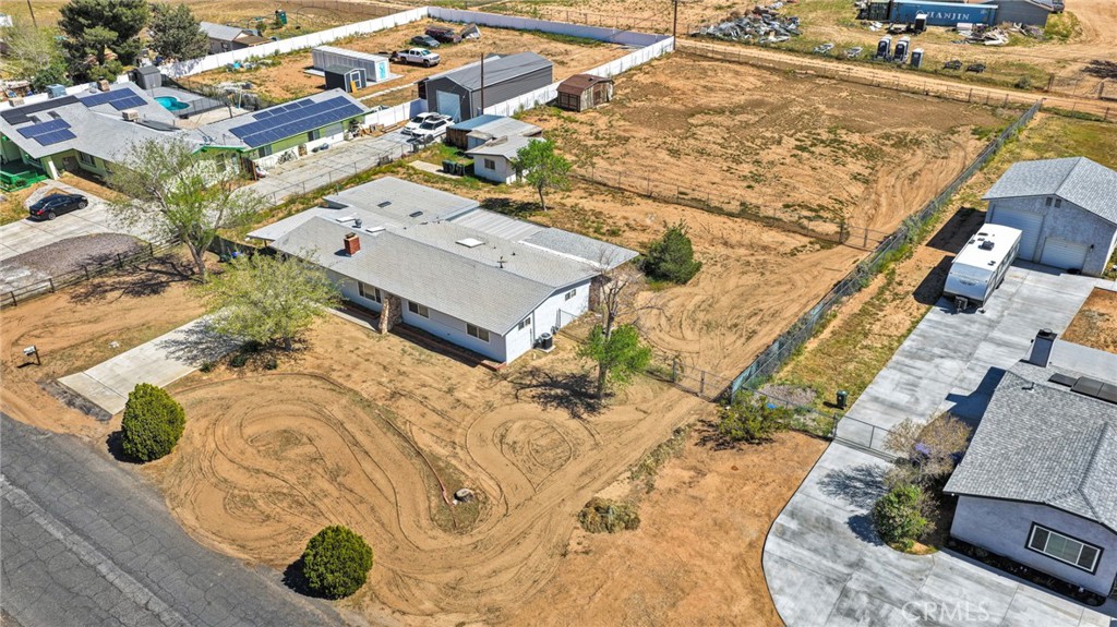 14775 Gayhead Road Apple Valley, CA 92307 - Photo 11 of 55