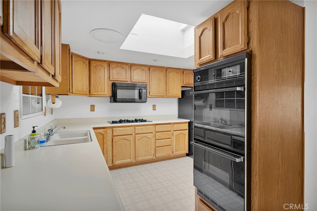 14775 Gayhead Road Apple Valley, CA 92307 - Photo 19 of 55