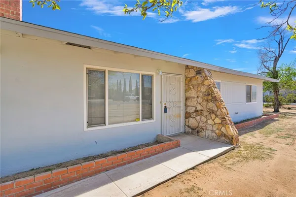 $365,000 | 14775 Gayhead Road, Apple Valley, CA 92307