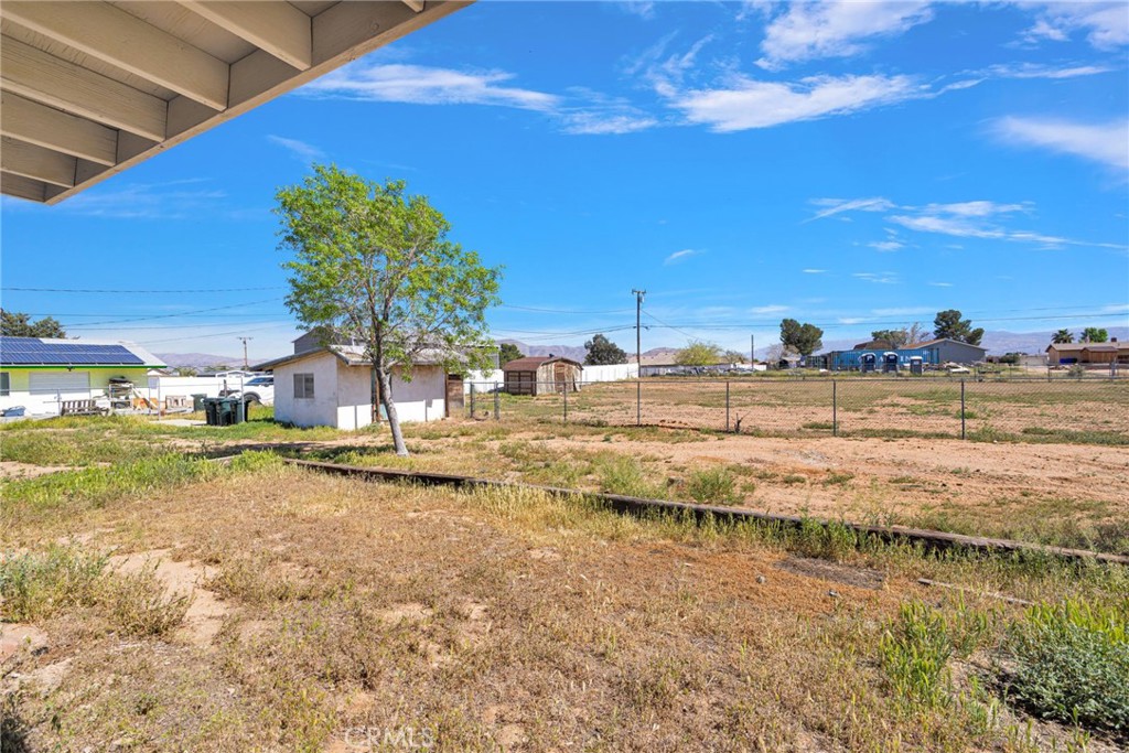 14775 Gayhead Road Apple Valley, CA 92307 - Photo 45 of 55