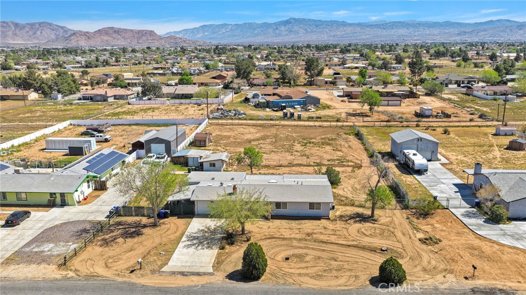 14775 Gayhead Road Apple Valley, CA 92307 - Photo 6 of 55