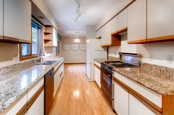 $369,000 | 614 Meldahl Lane, Northfield, MN 55057