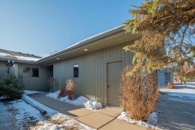 $369,000 | 614 Meldahl Lane, Northfield, MN 55057