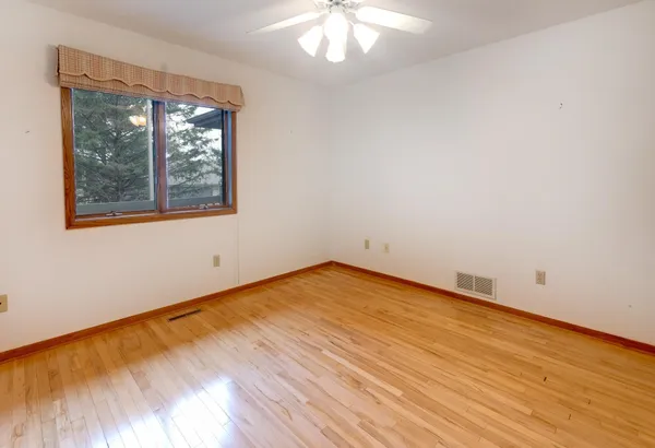 $369,000 | 614 Meldahl Lane, Northfield, MN 55057