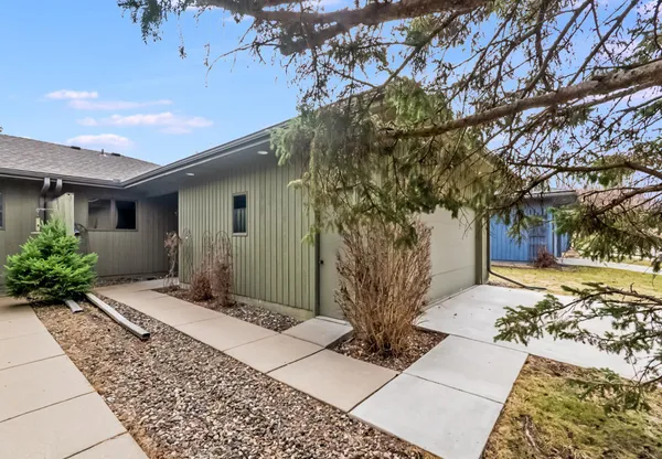 $369,000 | 614 Meldahl Lane, Northfield, MN 55057