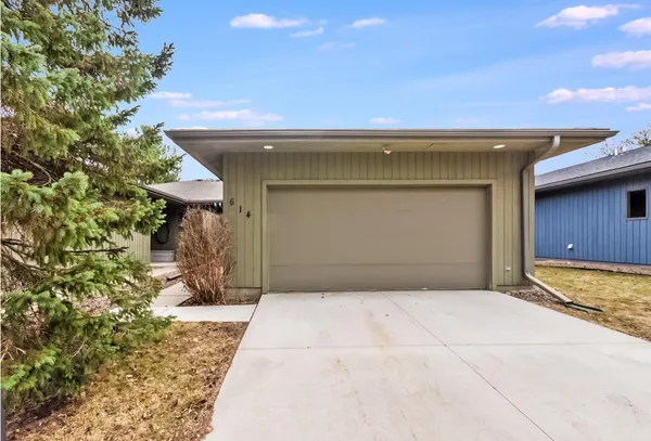 $369,000 | 614 Meldahl Lane, Northfield, MN 55057