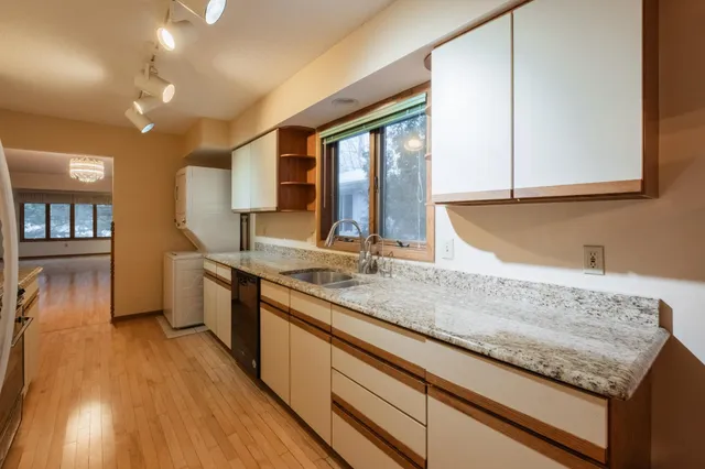 $369,000 | 614 Meldahl Lane, Northfield, MN 55057