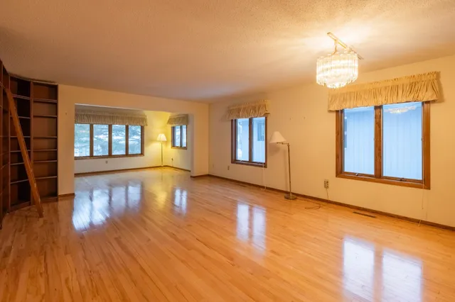 $369,000 | 614 Meldahl Lane, Northfield, MN 55057