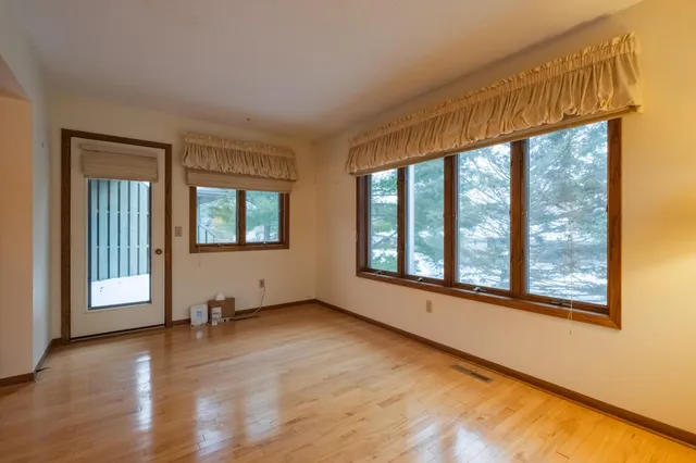 $369,000 | 614 Meldahl Lane, Northfield, MN 55057