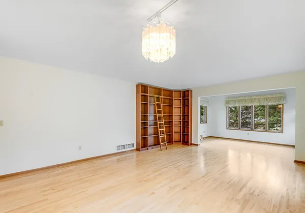 $369,000 | 614 Meldahl Lane, Northfield, MN 55057