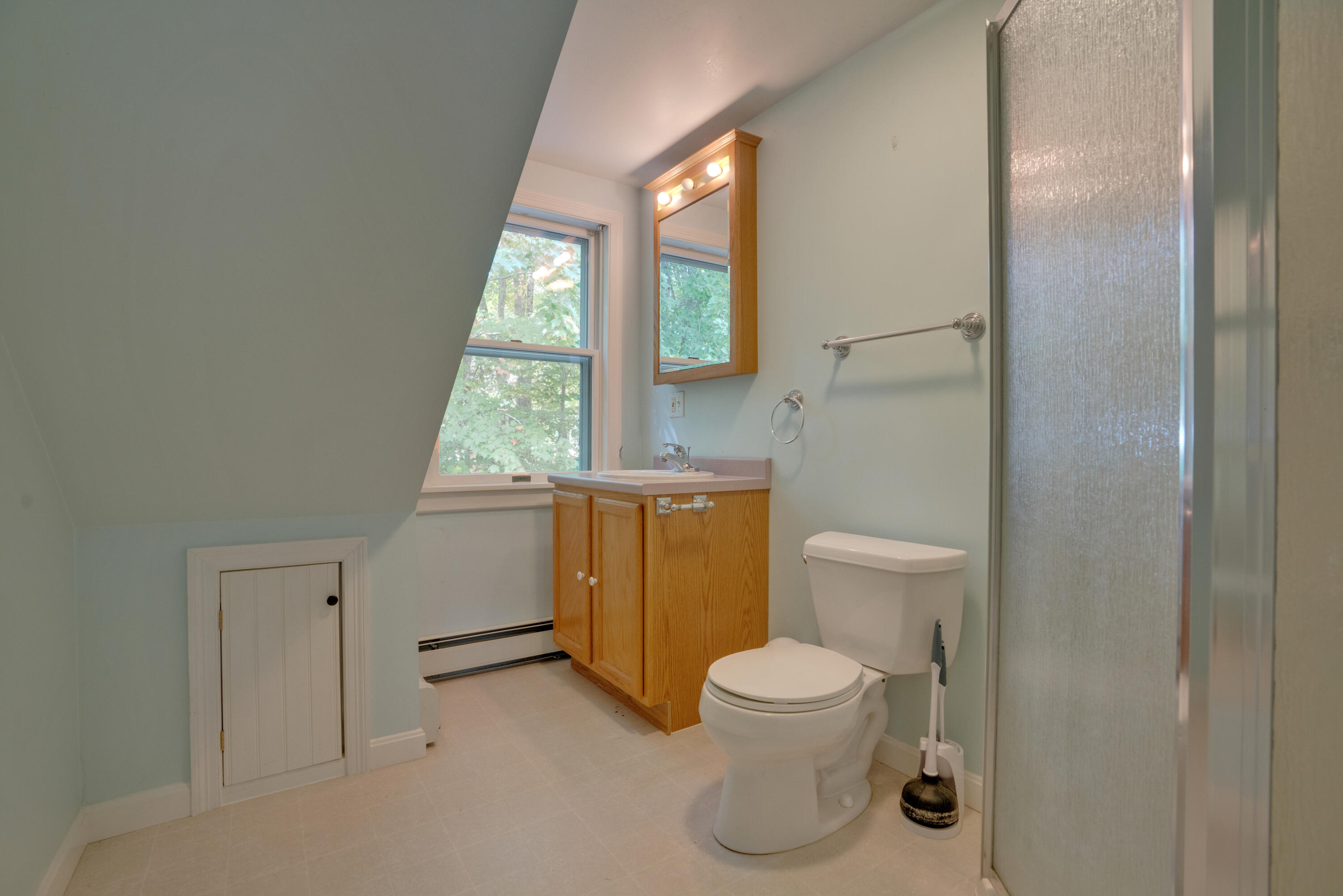 15 Crockett Road Gorham, ME 04038 - Photo 42 of 45 apartment bathroomt
