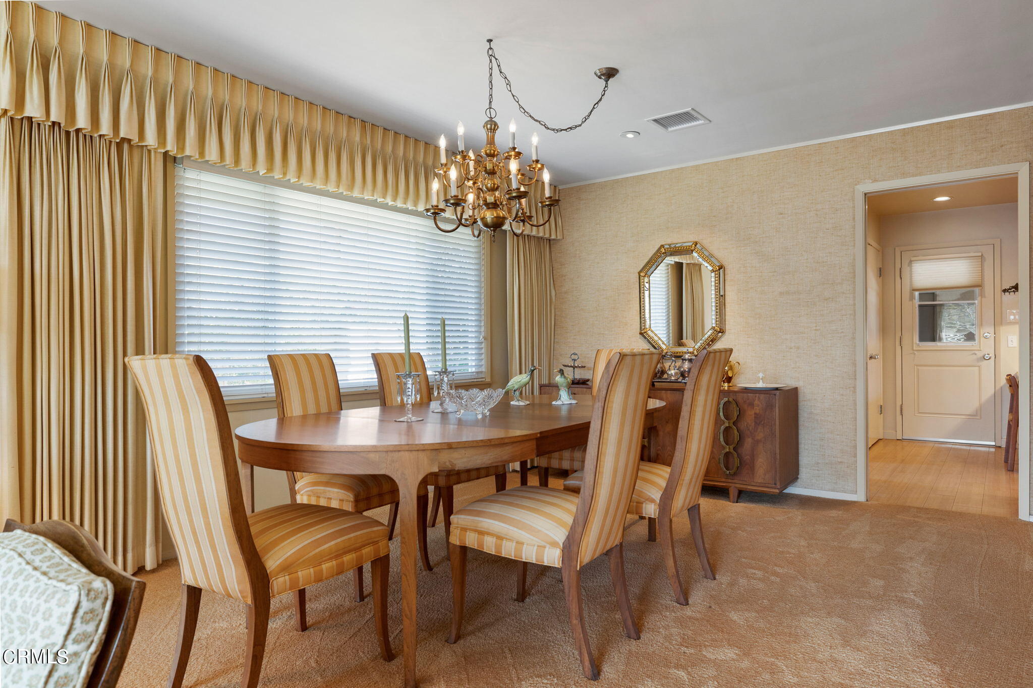 425 Devonshire Drive Oxnard, CA 93030 - Photo 11 of 57 11-web-or-mls-UpmarketMedia_425Dev-5