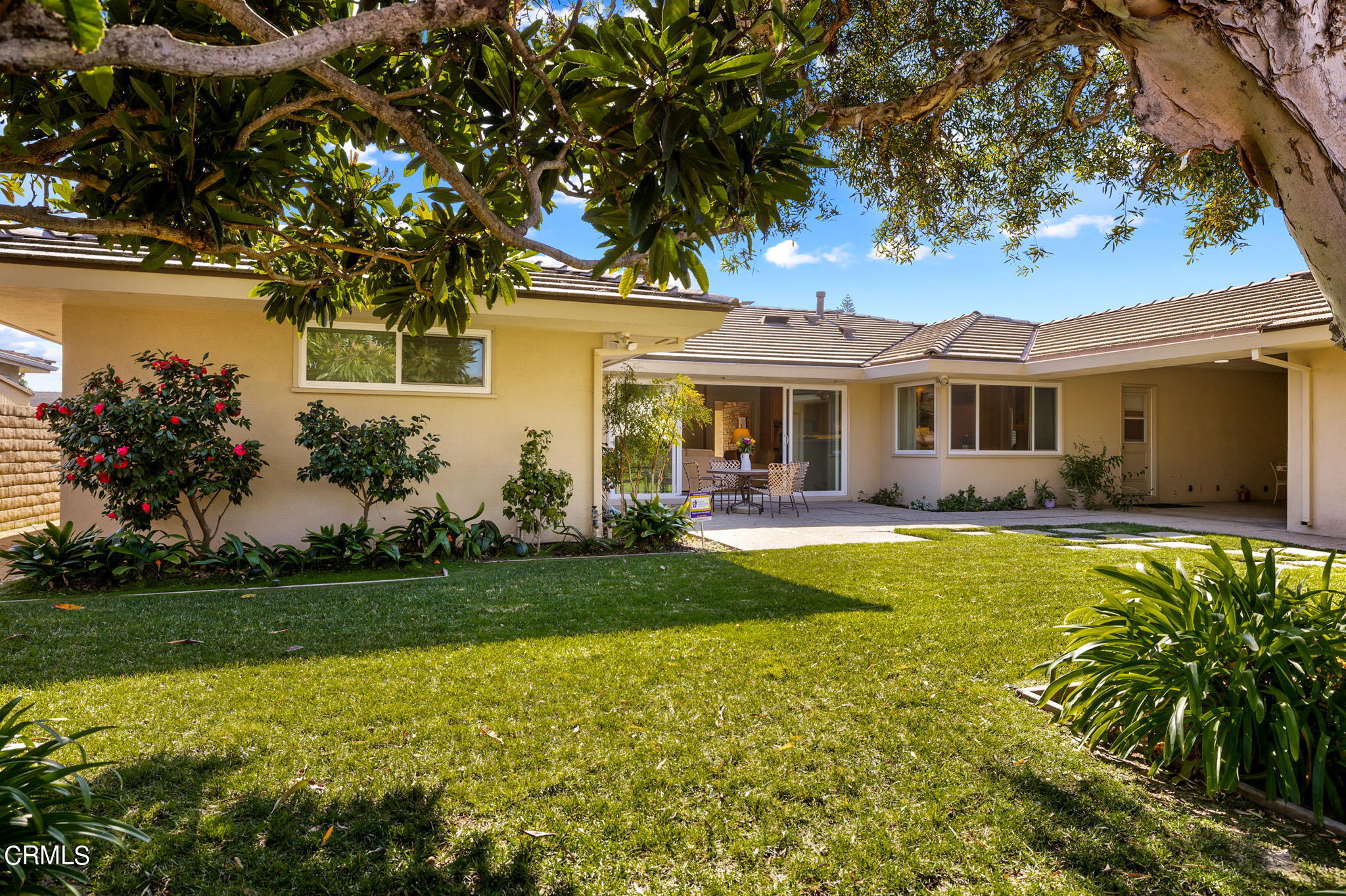 425 Devonshire Drive Oxnard, CA 93030 - Photo 51 of 57 50-web-or-mls-UpmarketMedia_425Devo-6