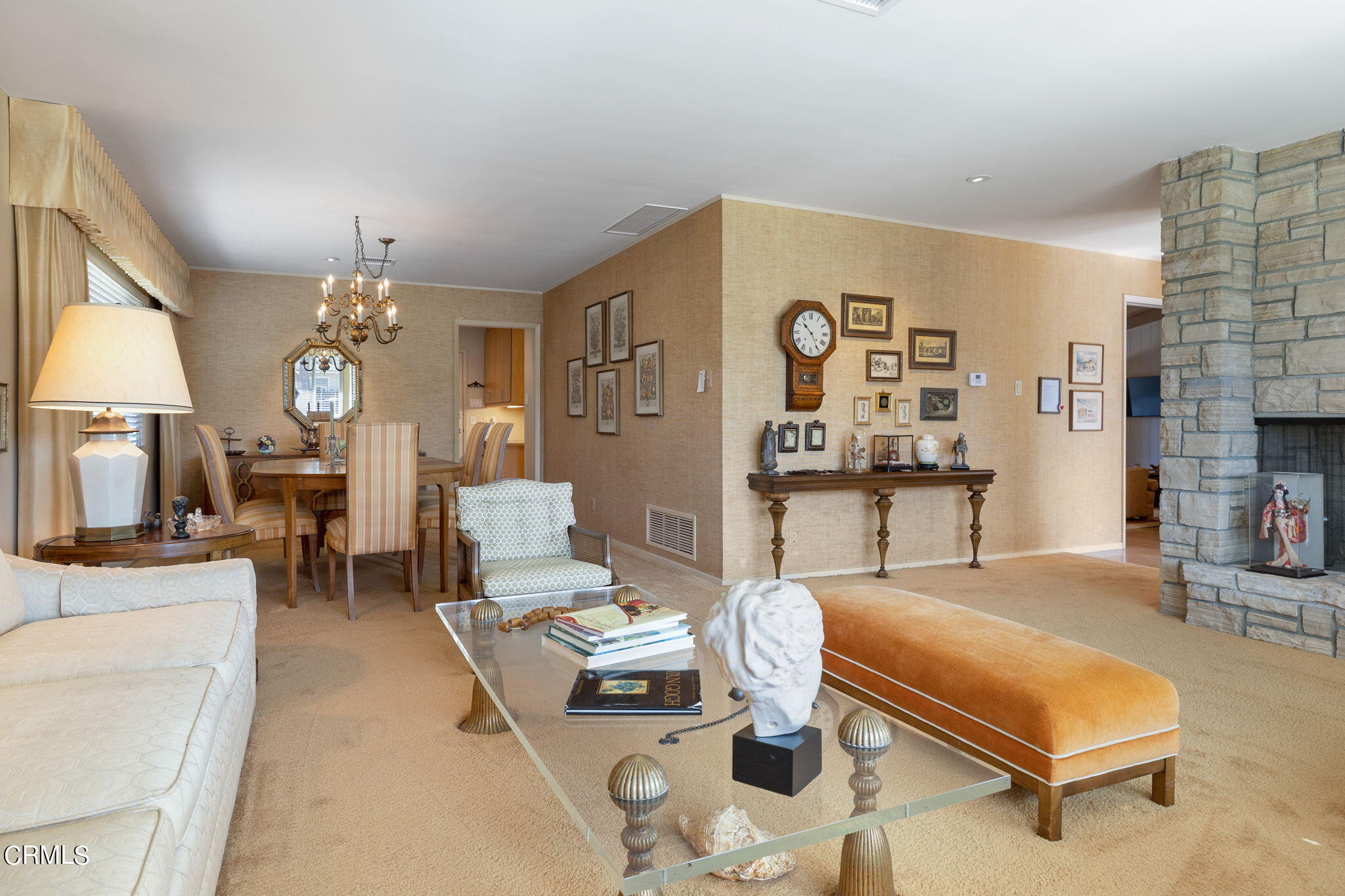 425 Devonshire Drive Oxnard, CA 93030 - Photo 10 of 57 10-web-or-mls-UpmarketMedia_425Dev-4