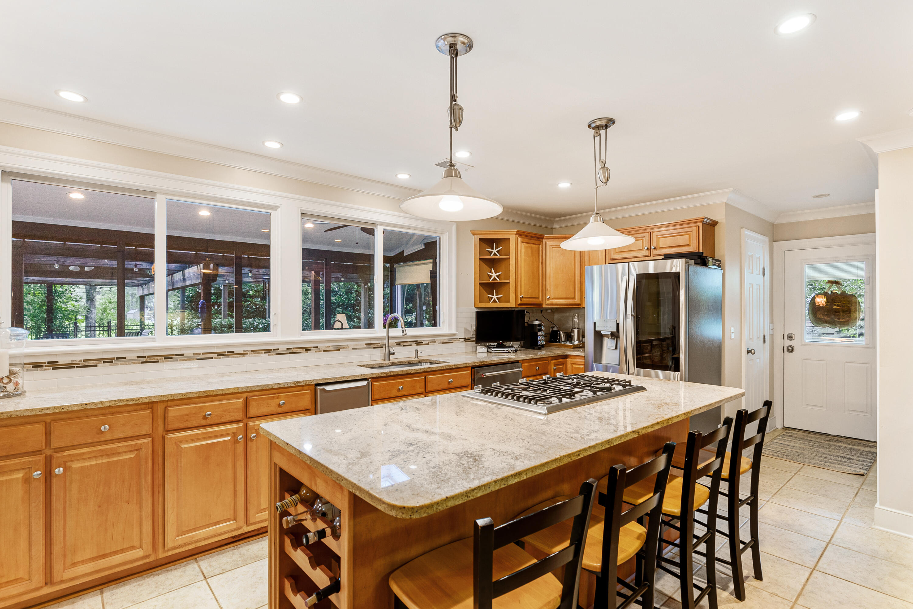 977 Casseque Province Mount Pleasant, SC 29464 - Photo 16 of 61 977CassequeProvince-KeenEyeMarketing-015