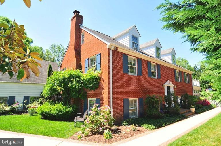 980 Spencer Road McLean, VA 22102 - Photo 16 of 19 Exterior #2