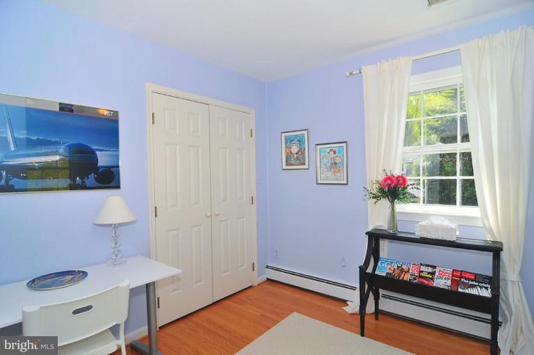 980 Spencer Road McLean, VA 22102 - Photo 10 of 19 Laundry Area 1