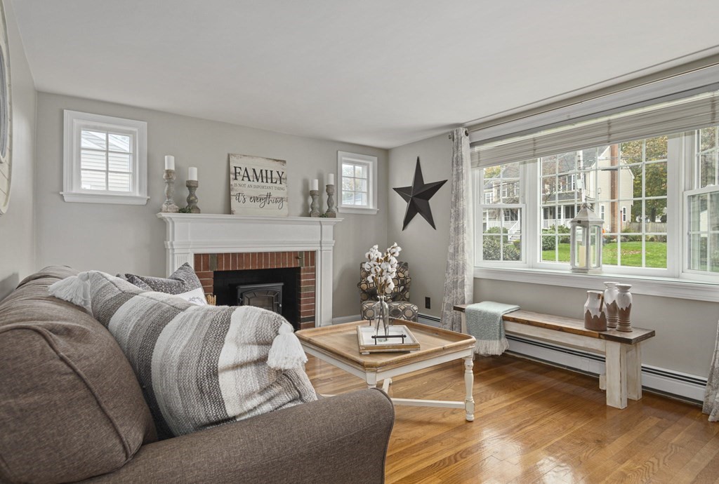 62 Celia Road Braintree, MA 02184 - Photo 3 of 41 Gallery Image 3