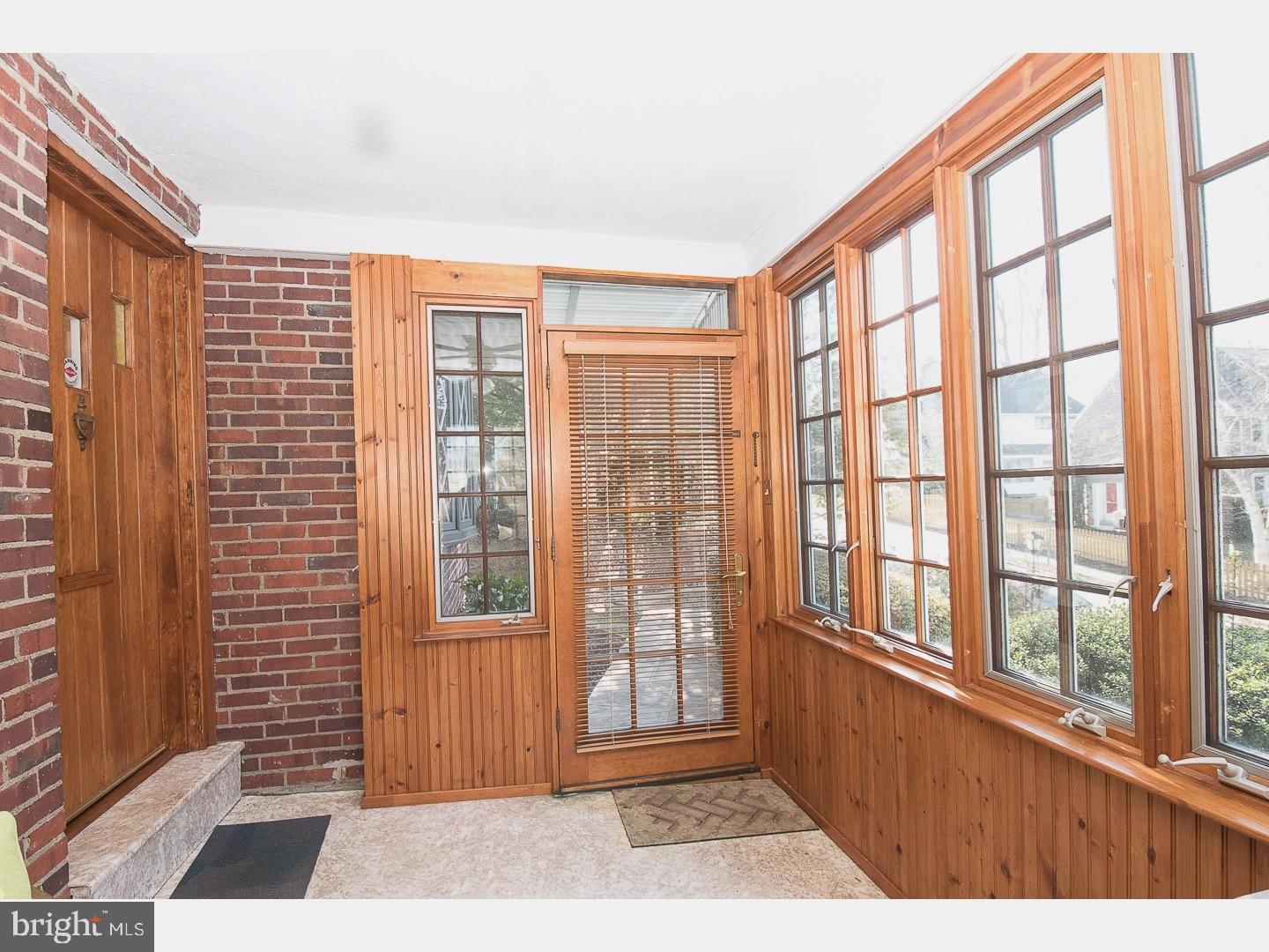 35 Henley Road Wynnewood, PA 19096 - Photo 4 of 24 Sun Room