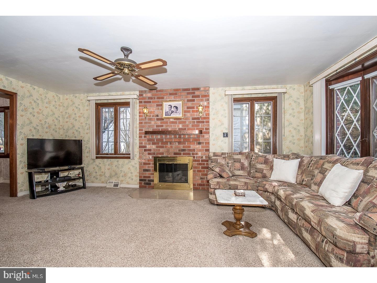 35 Henley Road Wynnewood, PA 19096 - Photo 6 of 24 Gallery Image 6