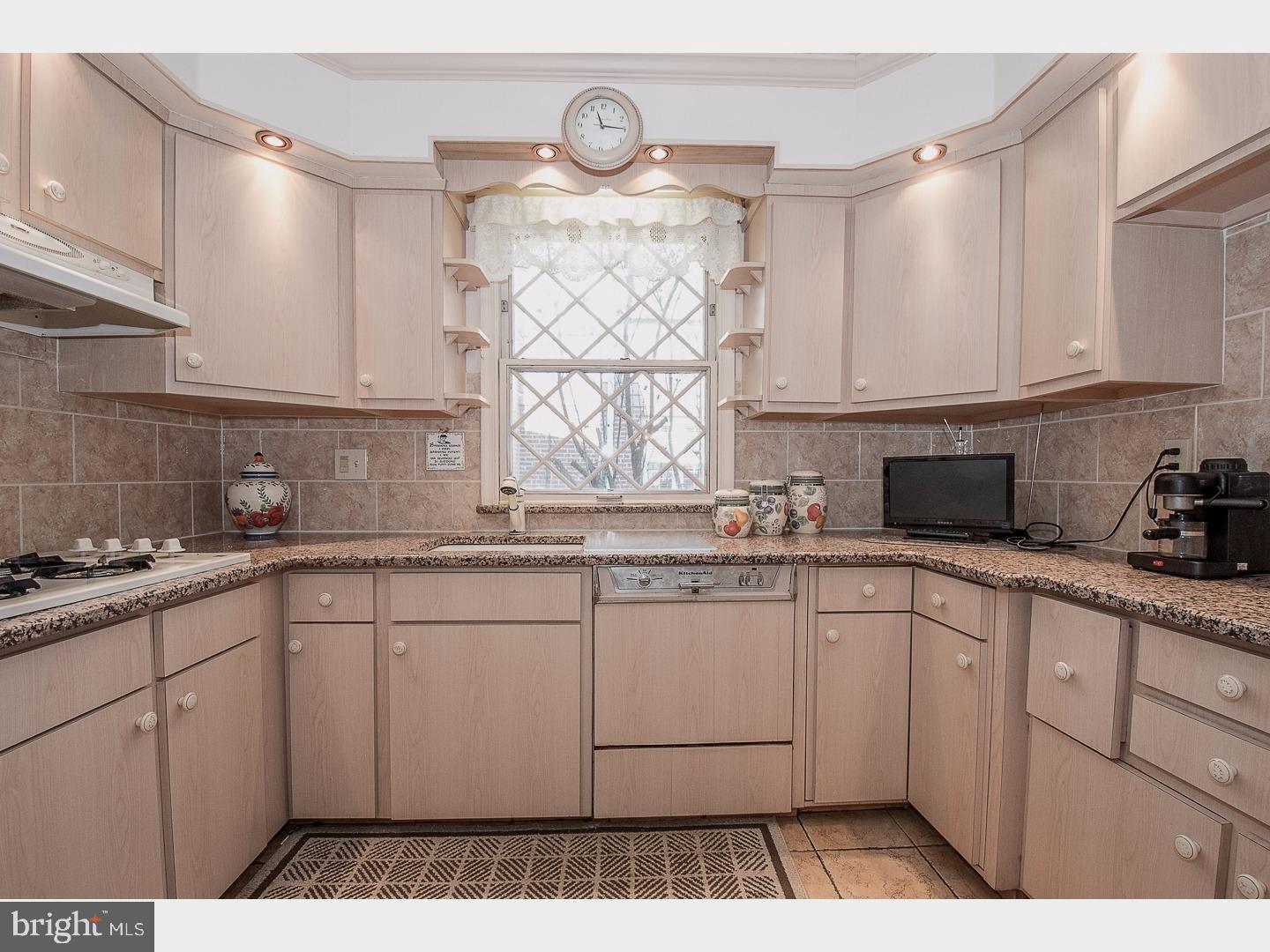 35 Henley Road Wynnewood, PA 19096 - Photo 10 of 24 Kitchen