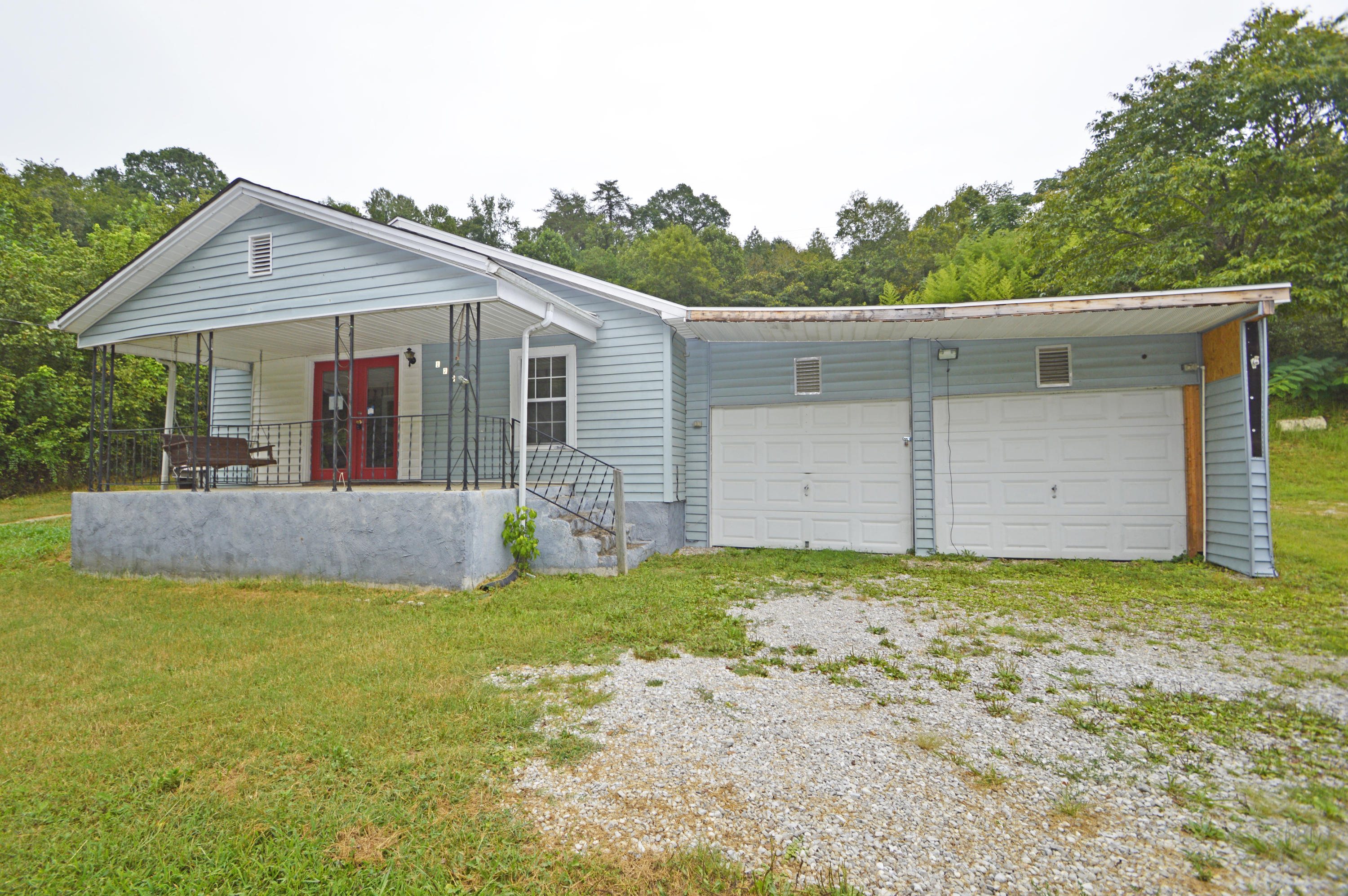 179 Andys Ridge Road Lake City, TN 37769 - Photo 1 of 8 _DSC6240-1