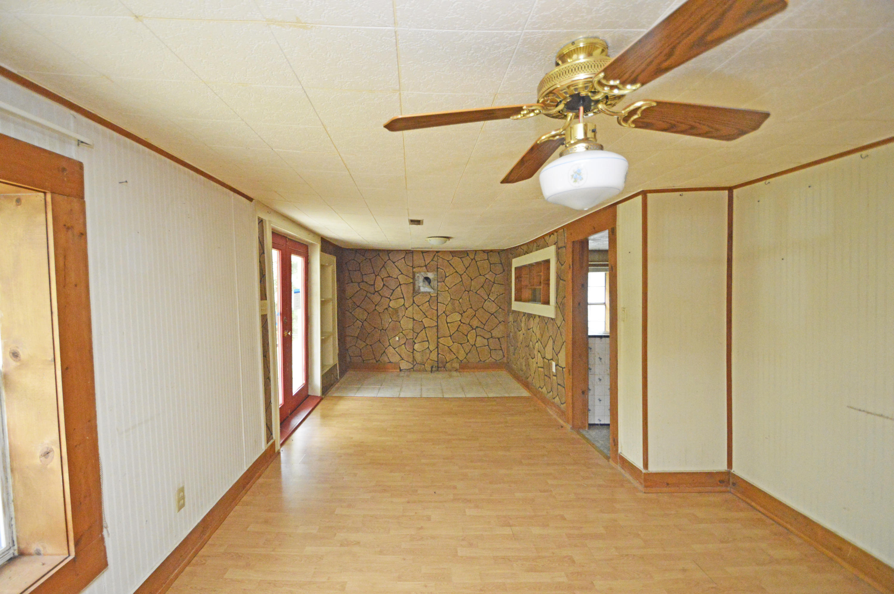 179 Andys Ridge Road Lake City, TN 37769 - Photo 3 of 8 _DSC6243