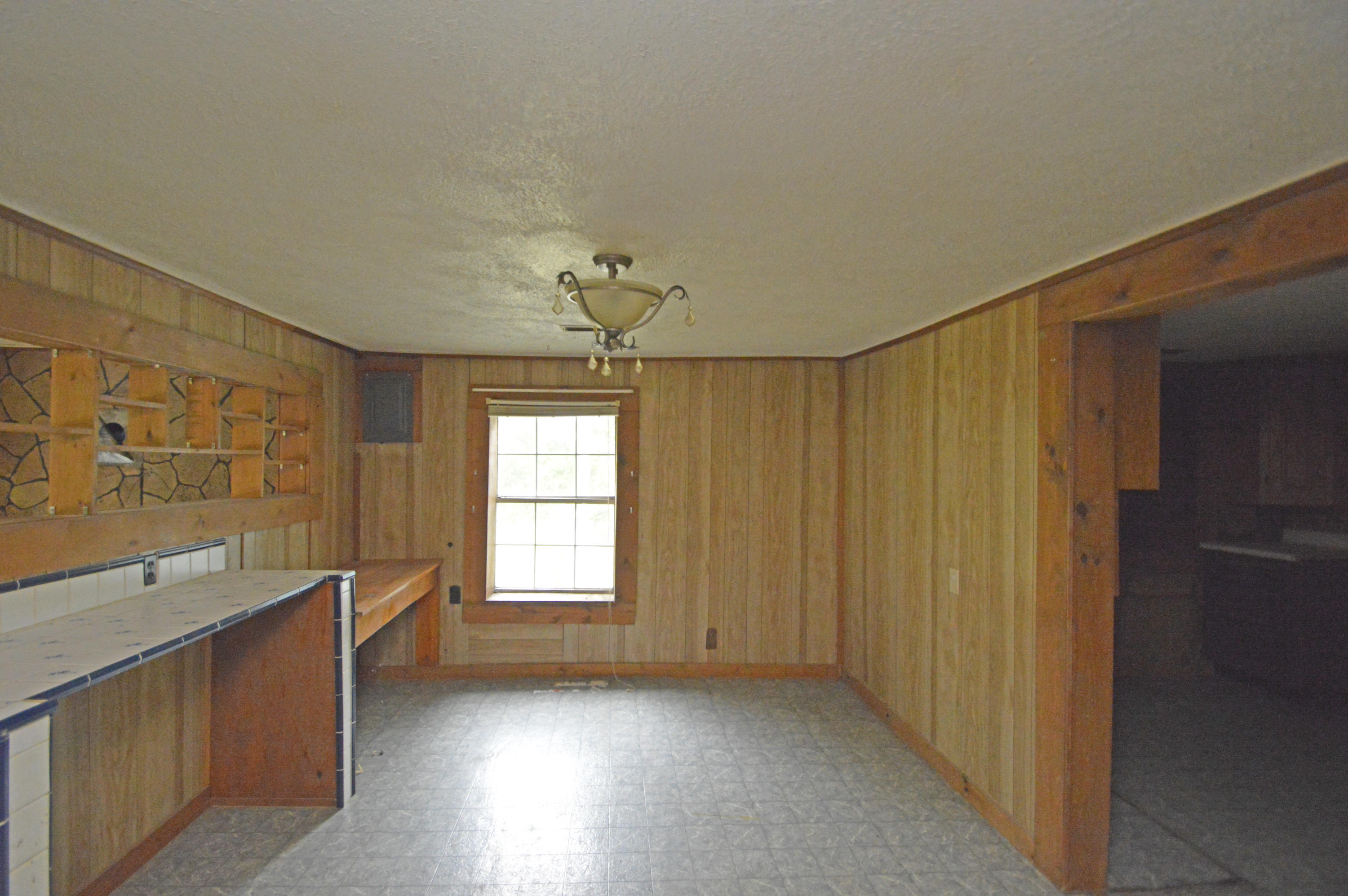 179 Andys Ridge Road Lake City, TN 37769 - Photo 4 of 8 _DSC6252-1