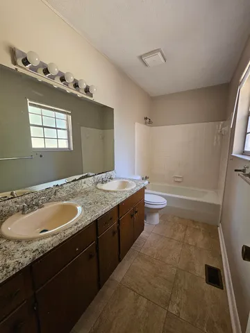 $1,895 | 3509 Tullamore Lane, Tallahassee, FL 32309