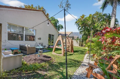 $265,000 | 6689 Southport Drive, Boynton Beach, FL 33472