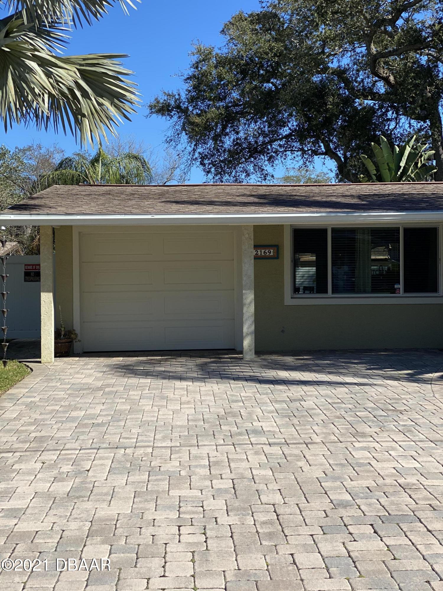 2169 Nottingham Road South Daytona, FL 32119 - Photo 2 of 13 668F51BA-6324-4262-8445-E5A66A57B22A
