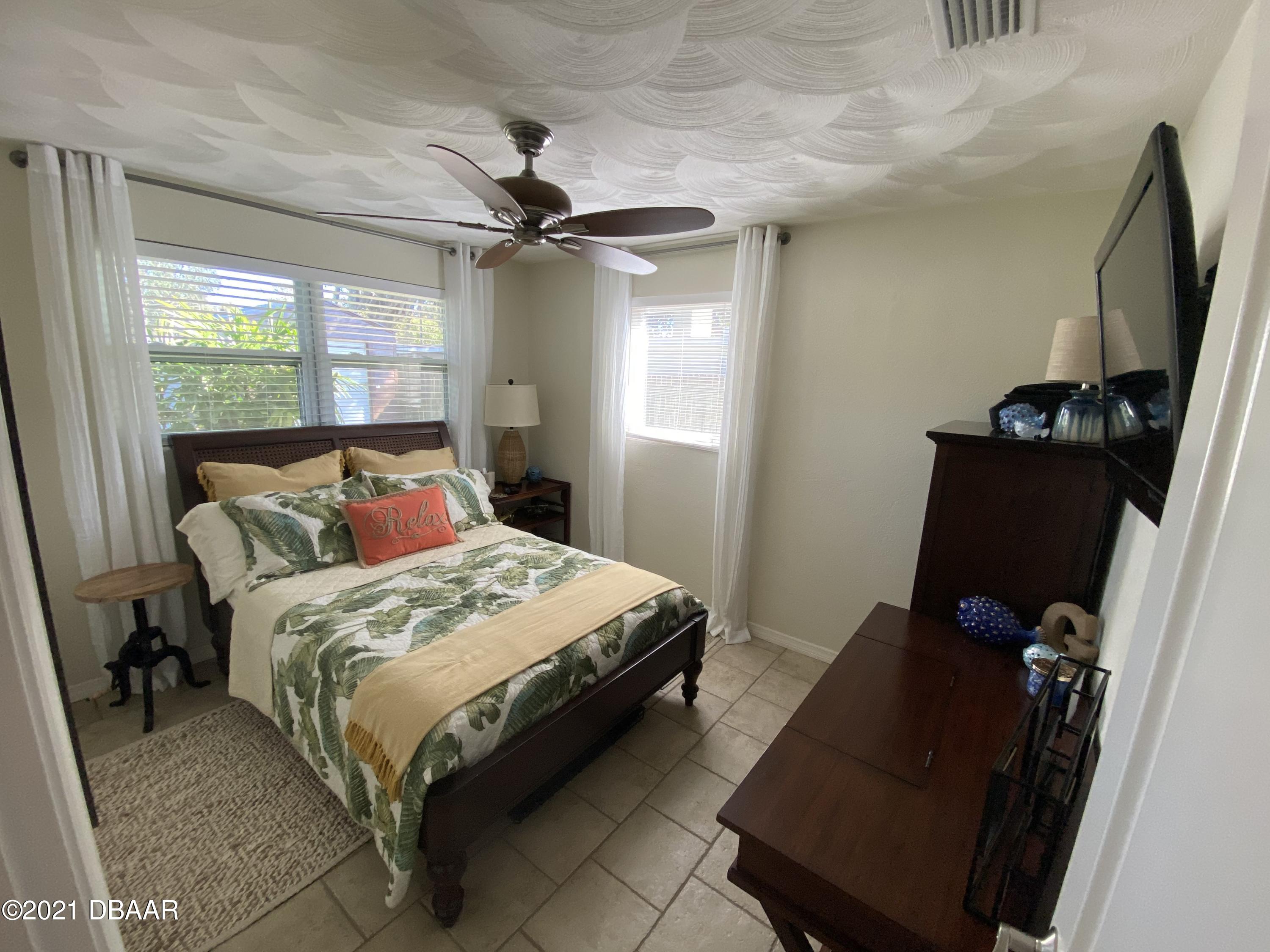 2169 Nottingham Road South Daytona, FL 32119 - Photo 8 of 13 IMG_1383