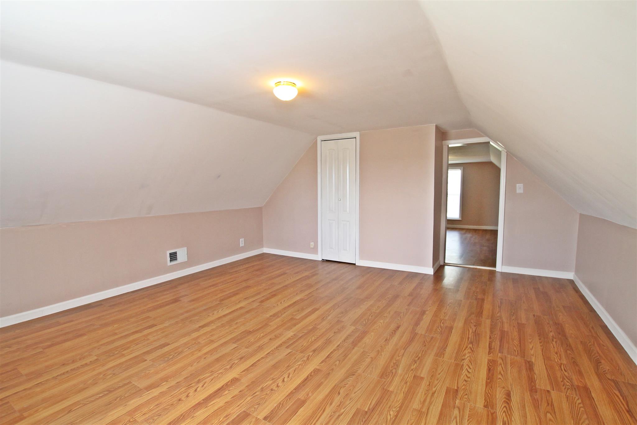 4323 Dot Road Springfield, TN 37172 - Photo 14 of 24 wooden floor in an empty room with a window