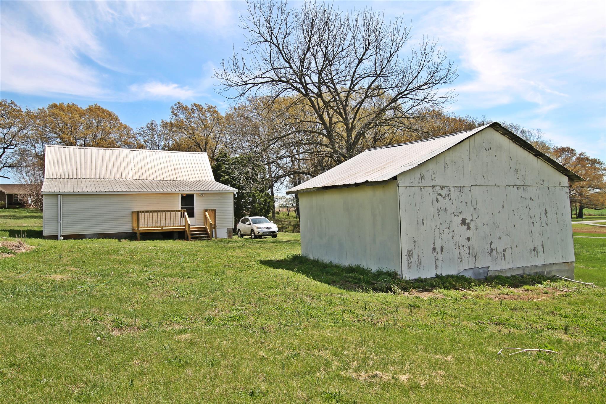 4323 Dot Road Springfield, TN 37172 - Photo 22 of 24 a view of a house with backyard