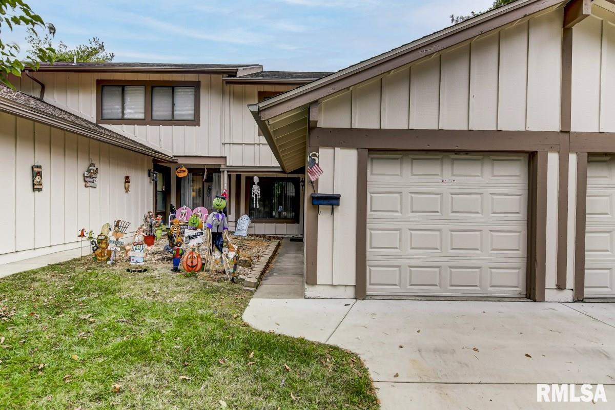 6 Juniper Lane Springfield, IL 62704 - Photo 1 of 34 Gallery Image 1